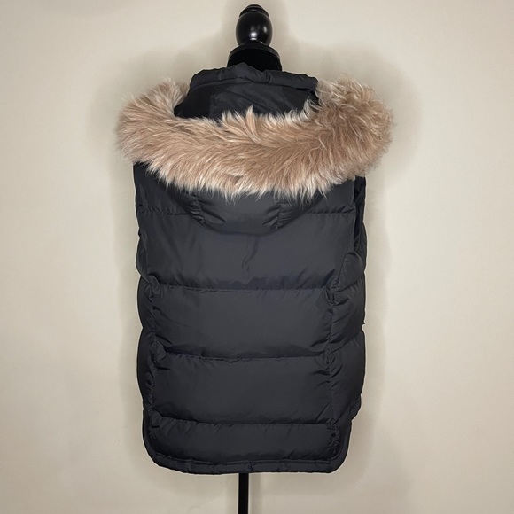 J.Crew Fall/Winter Vest - Picture 3 of 6